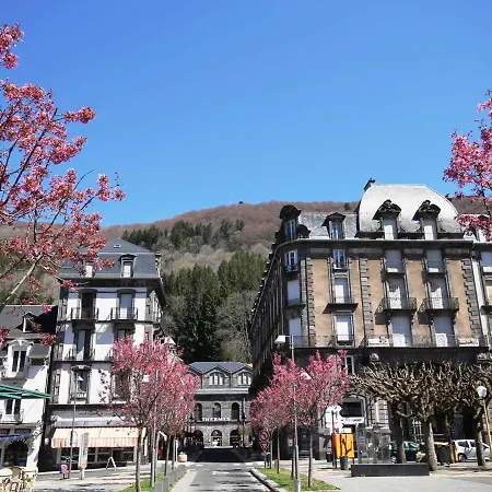 Apartment Mont-dore: Grand T4 Hyper Centre Avec Wifi - Fr-1-608-27 Le Mont-Dore